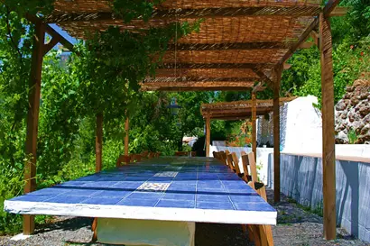 la_terraza_in_waiting_01-410x273